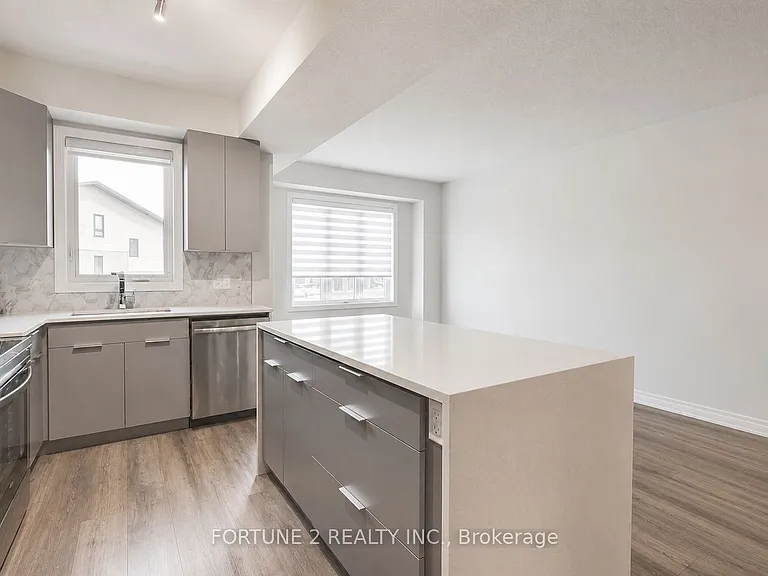3380 Singleton Ave #80 — Photo 5