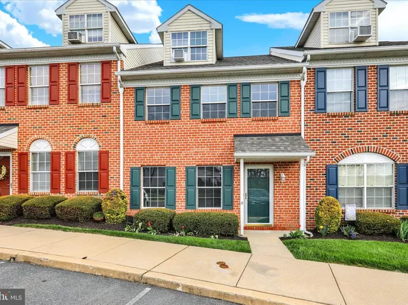 12 Ashfield Ct, Reading, PA 19607