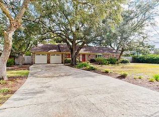 300 Eastview Dr, Biloxi, MS 39531