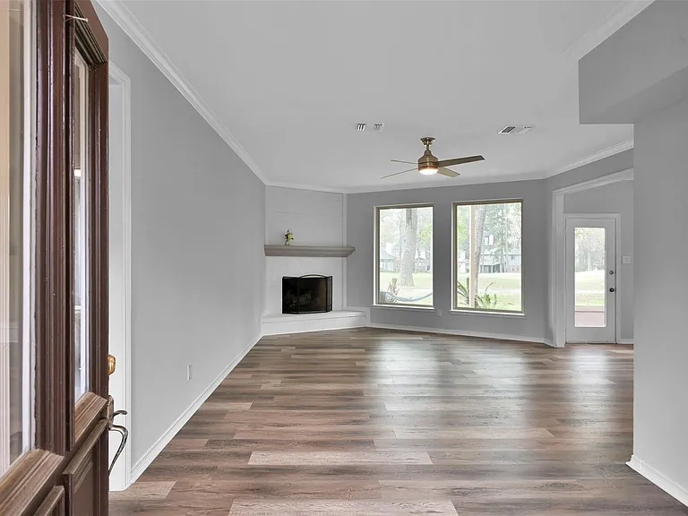 13527 Summer Hill Dr — Photo 6