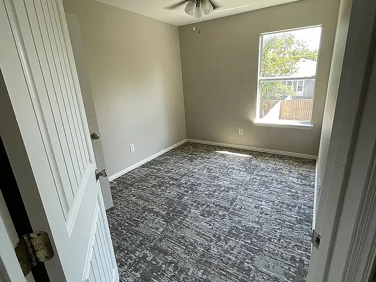 8107 Arbor Ave — Photo 12