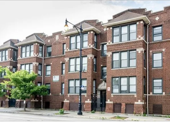 125 E 71st St, Chicago, IL