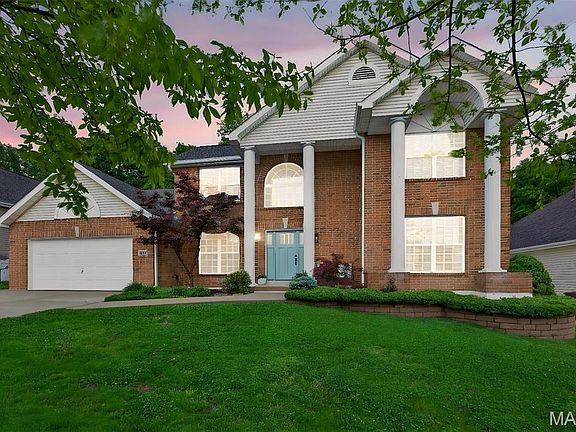 2nd image of 431 Scenic Dr
