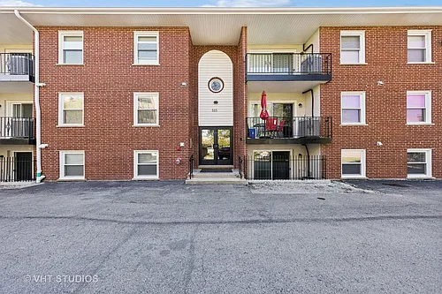 515 N Cass Ave Photo 1