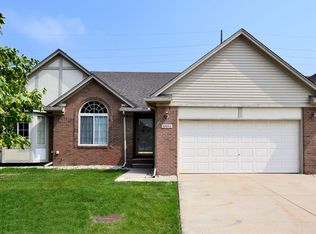 28053 Cotton Creek Dr, Chesterfield, MI 48047