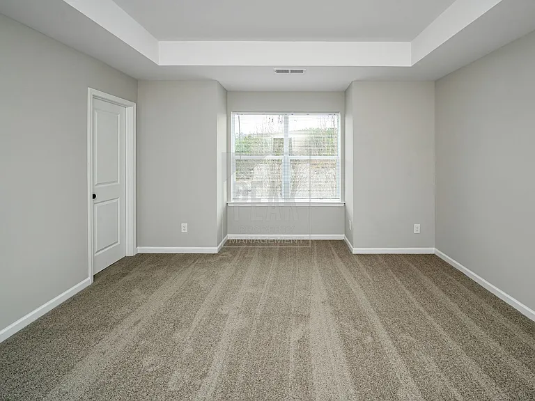 390 Woodland Cir — Photo 29