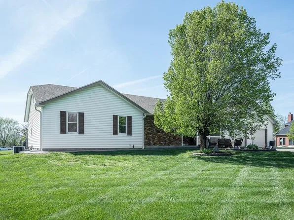 17763 168th St, Basehor, KS 66007