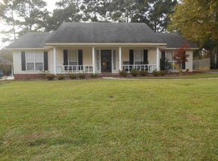 2832 Willow Wood Cir, Valdosta, GA 31602