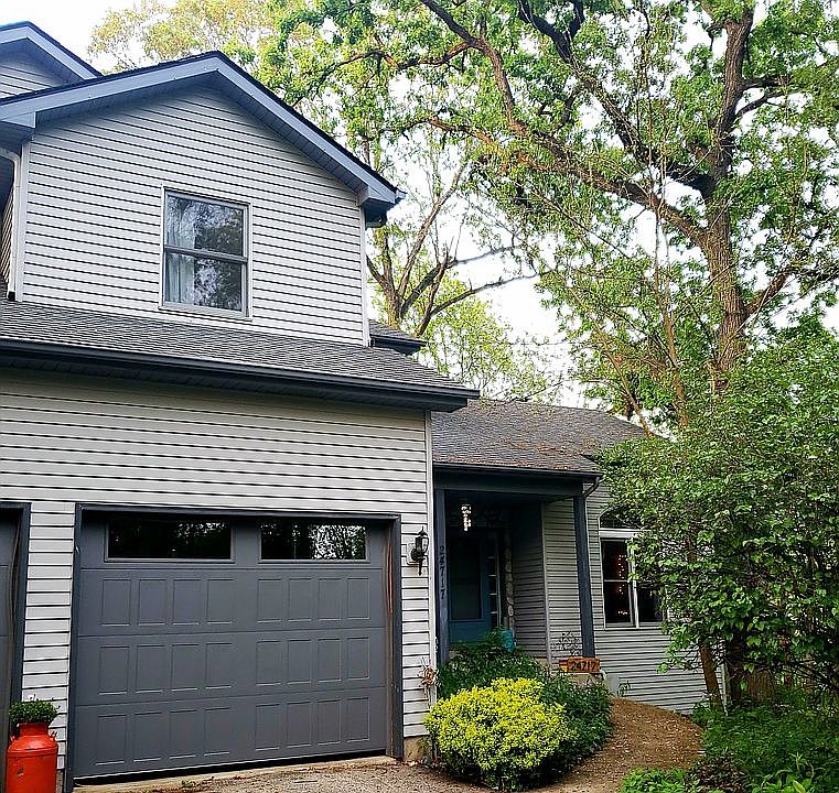 2nd image of 24717 N Beachway St