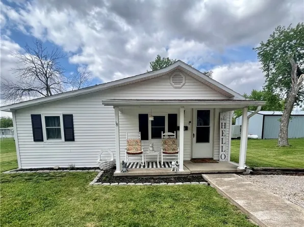 409 W Jackson St, Paris, IL 61944