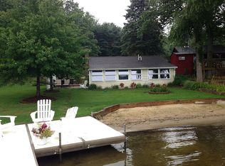 707 Payne Ridge Dr, Middleville, MI 49333