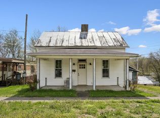 400 E 7th St, Manchester, OH 45144