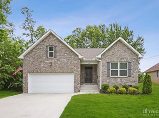 108 Richland Dr, Springfield, TN 37172