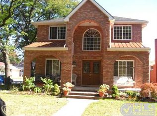8316 Dale St, Dearborn Heights, MI 48127