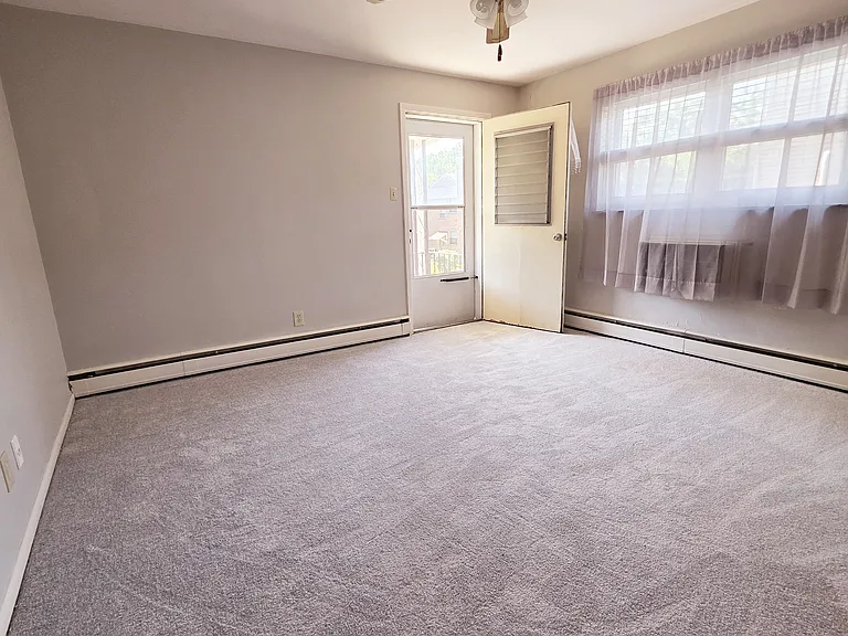 6512 Hamilton Ave #4 — Photo 18