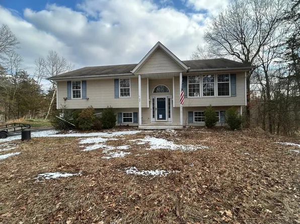 600 Twin Arch Road, Rock Tavern, NY 12575