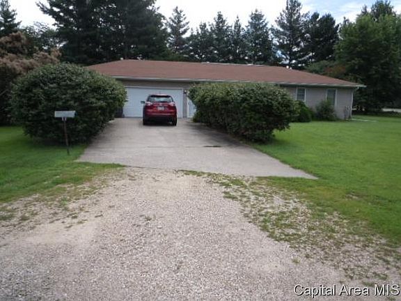 2nd image of 302 N 7th St