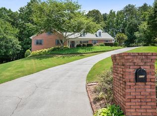 3510 Parkwood Hills Ct, Snellville, GA 30078