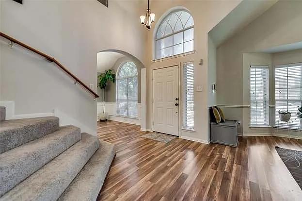 8801 Clearlake Dr — Photo 64