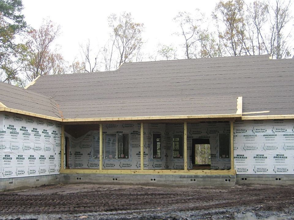 2nd image of 608 Fox Hollow Rd