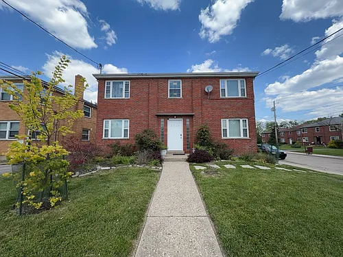 3918 E Gatewood Ln #2 Photo 1