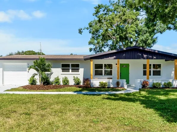 1559 78th Ter N, Saint Petersburg, FL 33702