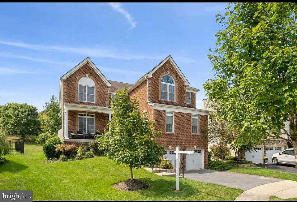 11105 Rodeo Ct photo 1