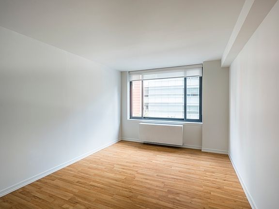 3rd image of 400 W 55th St APT 3G