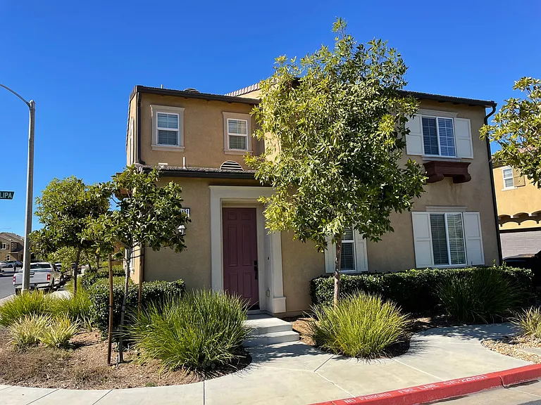 37451 Paseo Tulipa — Photo 2