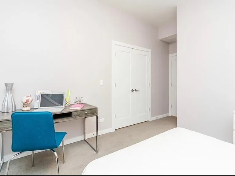2424 W Fillmore St #1 — Photo 18