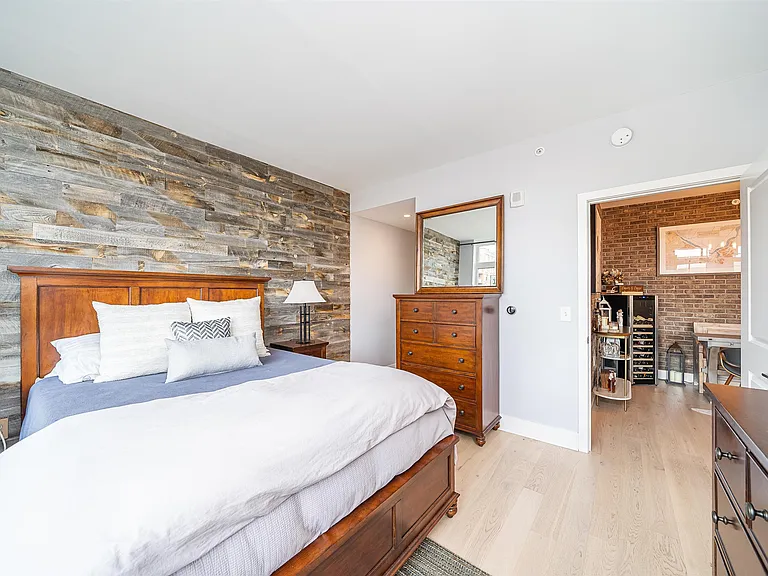1400 Hudson St #727 — Photo 12