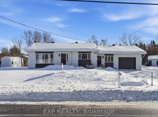 635 Front Rd W, Champlain, ON K0B1K0