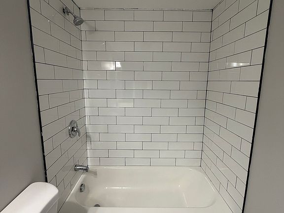 5th image of 317 8th St #G