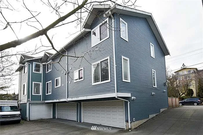 9402 Linden Ave N #B — Photo 19