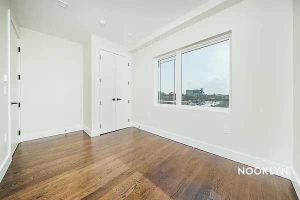 Rented by Nooklyn NYC LLC | media 32