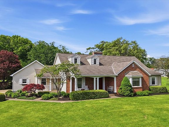 2nd image of 1672 Township Road 1045