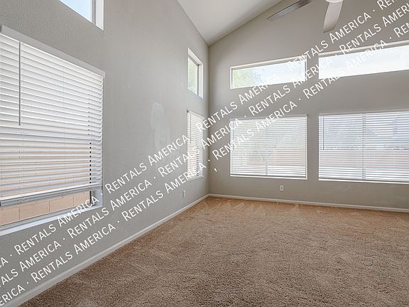 4th image of 7441 W Fleetwood Ln