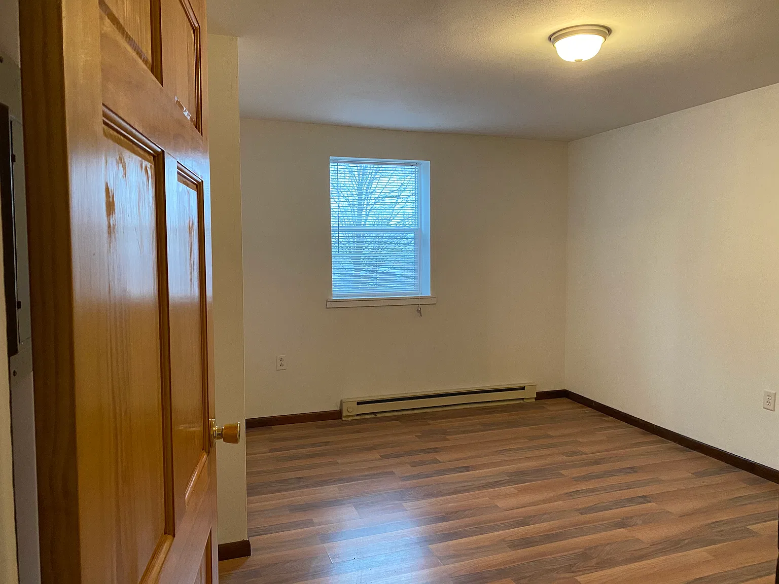 2 bed, 960 sqft, $980 — Photo 4