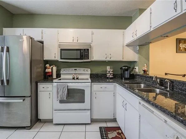 6236 Bayside Key Dr, Tampa, FL 33615
