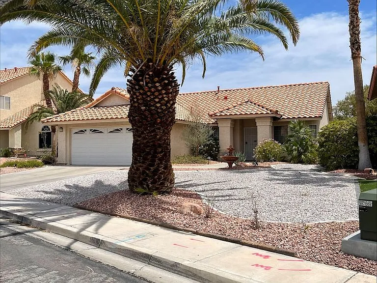 3674 Soothing Surf Dr — Photo 2