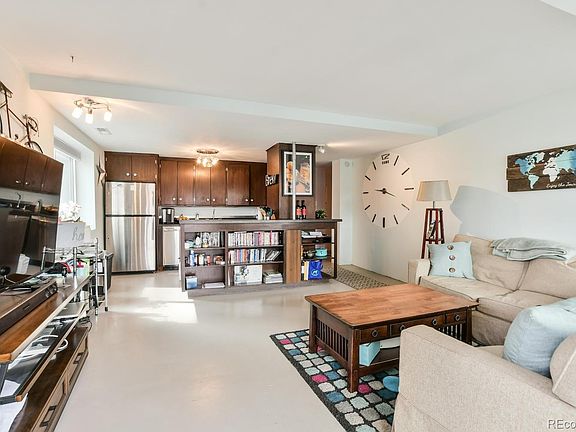 5th image of 800 Washington St Unit 202