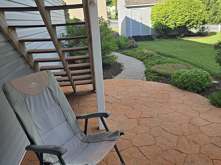 1 Rosemont Dr #MAIN — Photo 2
