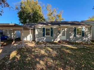 1508 S Pickwick Ave, Springfield, MO 65804
