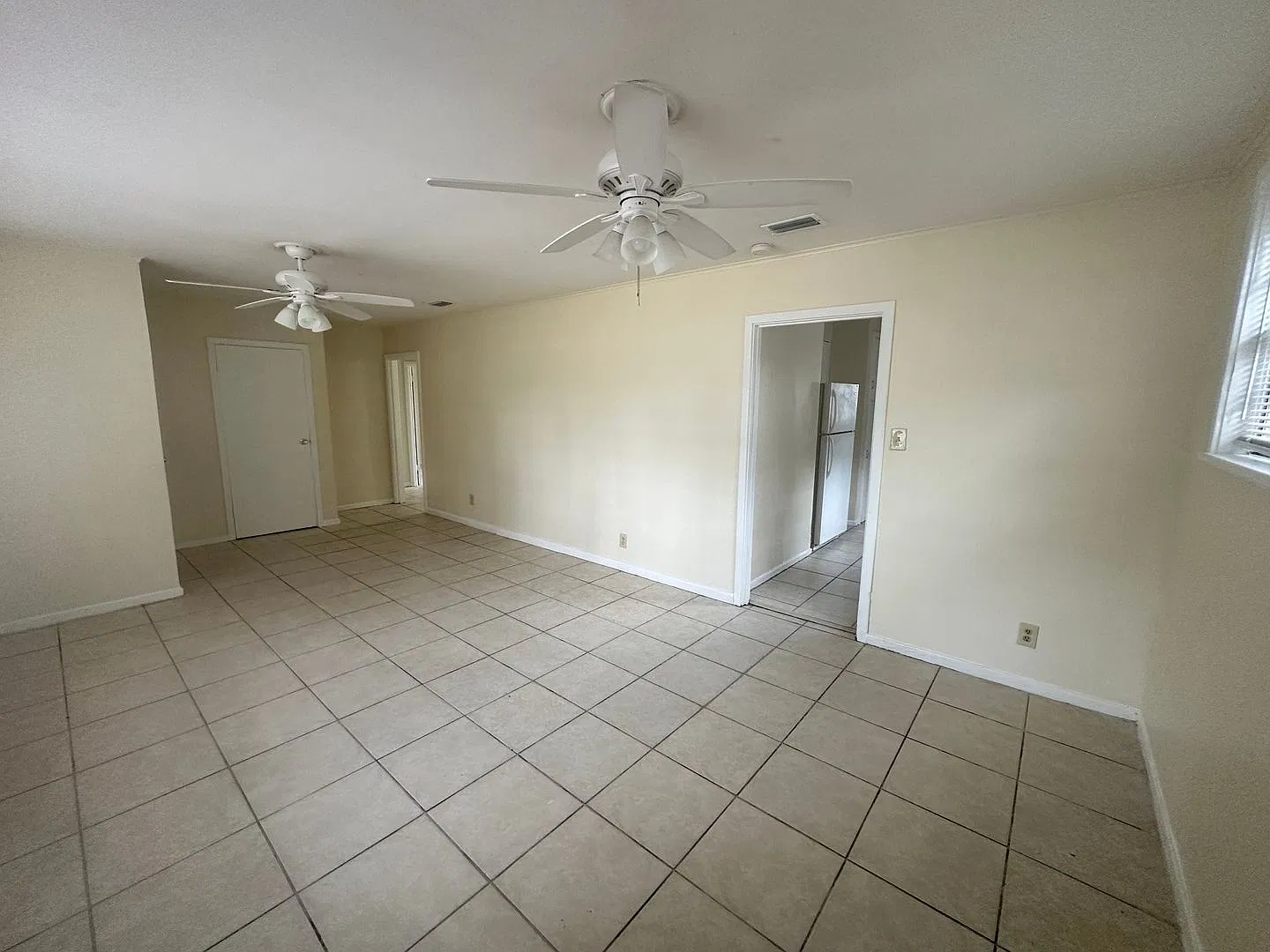 3 Bedroom Home close to VSU! — Photo 3