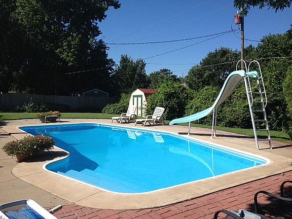 4th image of 3805 Quivira Dr
