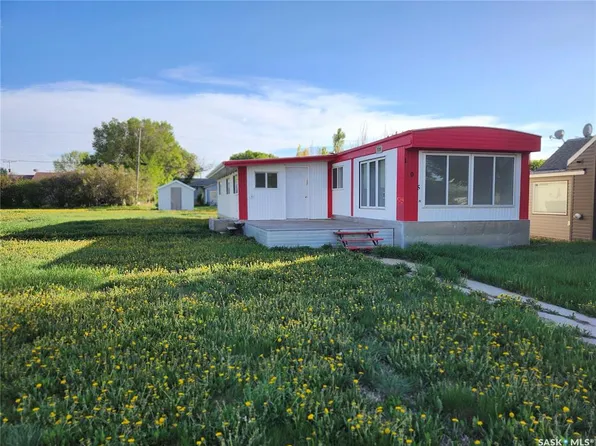 105 2nd AVENUE, Landis, SK S0K 2K0