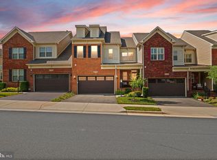 44238 Silverpalm Grove Ter, Leesburg, VA 20176