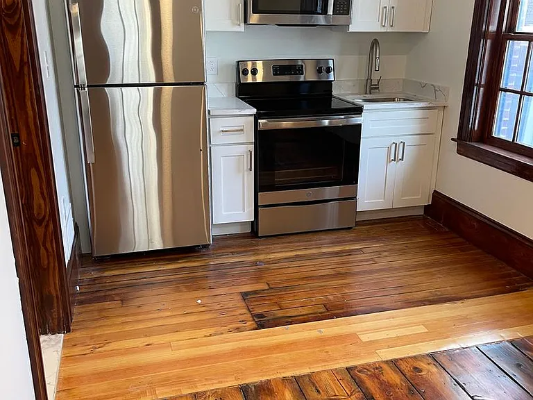 41 Summer St — Photo 4