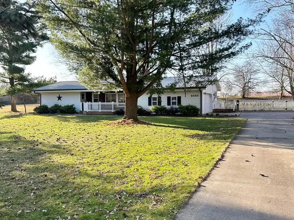 6165 Ervin St, Marlette, MI 48453