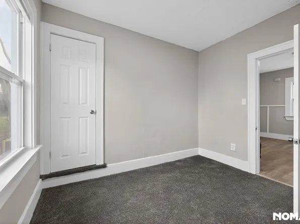 3036 Gray St, Detroit, MI 48215